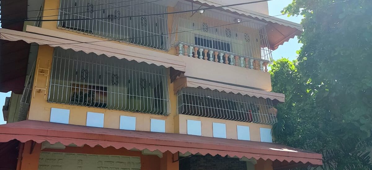 VENTA DE HOTEL EN GAZCUE GRAN OPORTUNIDAD!